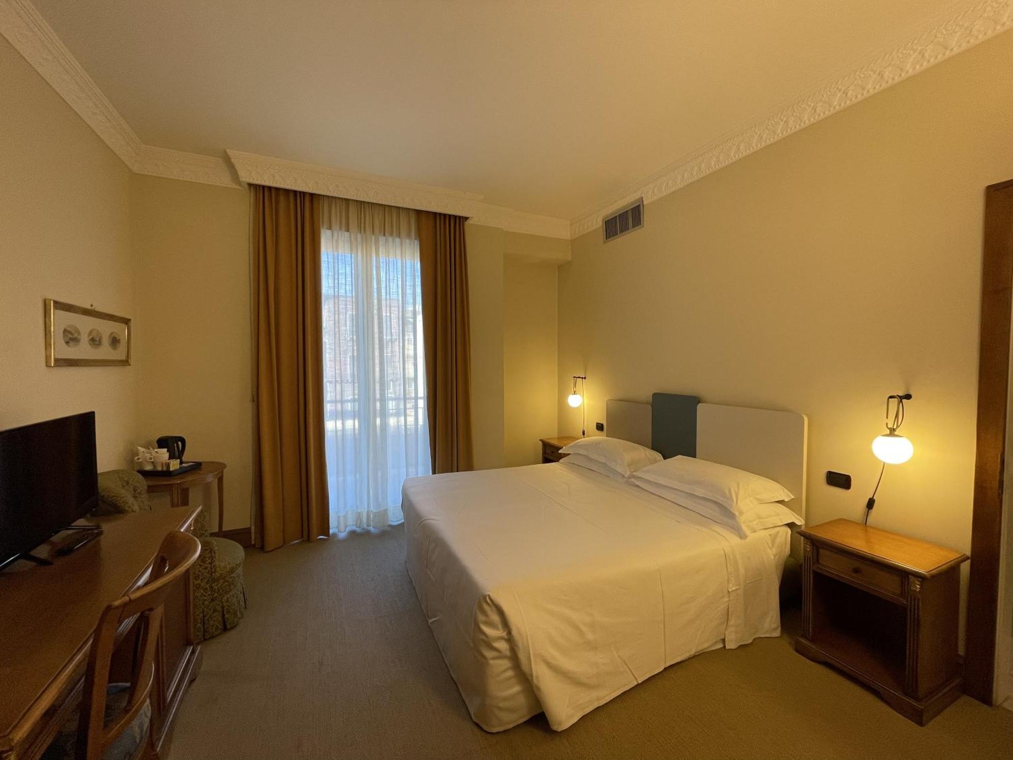 Hotel Katane Palace 4*